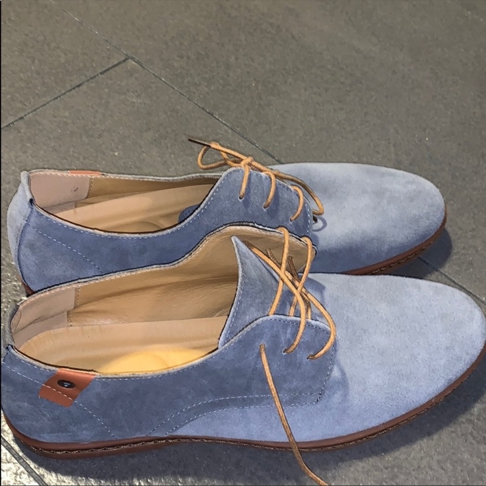 Men’s dress shoes size 11
